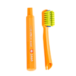 Productshot_Travel_set_Ortho_Toothbrush_Orange